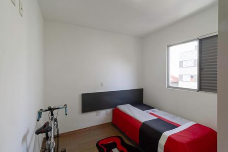 Apartamento à venda com 100m², 3 quartos e 2 vagas Apartamento à venda com 100m², 3 quartos e 2 vagasQuarto 2