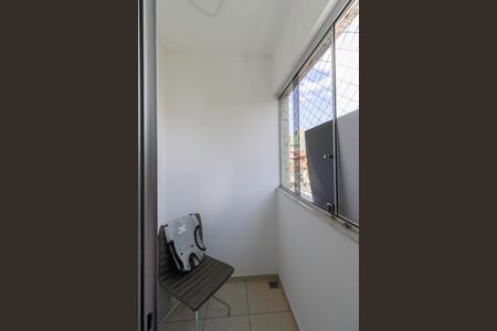 Apartamento à venda com 100m², 3 quartos e 2 vagas Apartamento à venda com 100m², 3 quartos e 2 vagasVaranda da suíte