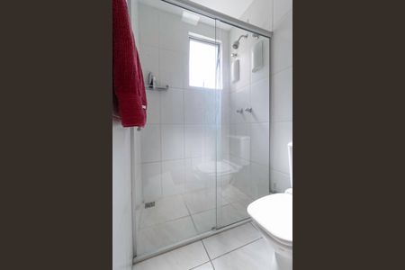 Apartamento à venda com 100m², 3 quartos e 2 vagas Apartamento à venda com 100m², 3 quartos e 2 vagasBanheiro da suíte