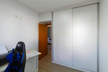 Apartamento à venda com 100m², 3 quartos e 2 vagas Apartamento à venda com 100m², 3 quartos e 2 vagasQuarto 1