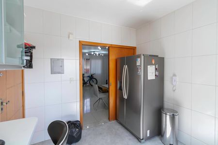 Apartamento à venda com 100m², 3 quartos e 2 vagas Apartamento à venda com 100m², 3 quartos e 2 vagasCozinha