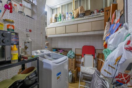 Apartamento à venda com 50m², 1 quarto e sem vagaÁrea de Serviço