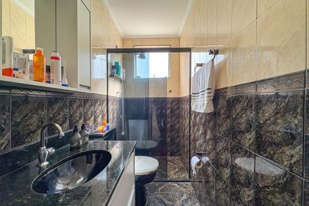 Apartamento à venda com 69m², 2 quartos e 1 vaga Apartamento à venda com 69m², 2 quartos e 1 vagaBanheiro Social