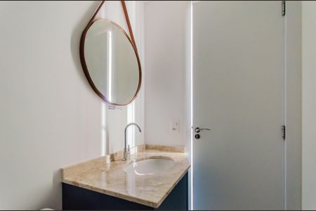 Apartamento para alugar com 40m², 2 quartos e sem vaga Apartamento para alugar com 40m², 2 quartos e sem vagaBanheiro