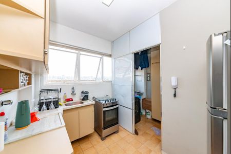 Apartamento à venda com 70m², 2 quartos e 1 vaga Apartamento à venda com 70m², 2 quartos e 1 vagaCozinha