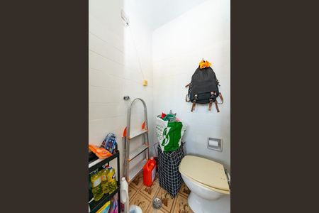 Apartamento à venda com 70m², 2 quartos e 1 vaga Apartamento à venda com 70m², 2 quartos e 1 vagaBanheiro de Serviço