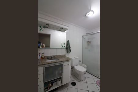 Apartamento à venda com 133m², 3 quartos e 3 vagasBanheiro da Suíte 1