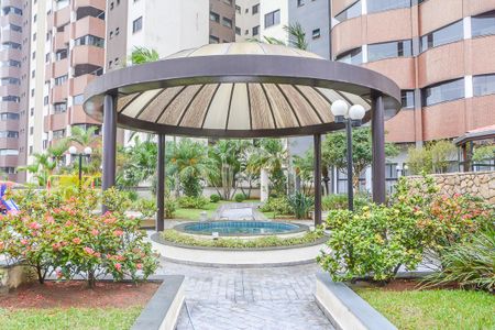 Apartamento à venda com 133m², 3 quartos e 3 vagas Apartamento à venda com 133m², 3 quartos e 3 vagasÁrea comum