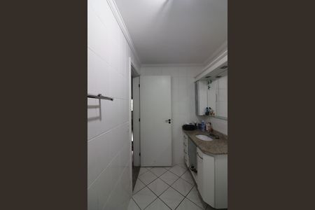 Apartamento à venda com 133m², 3 quartos e 3 vagasBanheiro da Suíte 1
