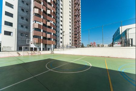 Apartamento à venda com 133m², 3 quartos e 3 vagas Apartamento à venda com 133m², 3 quartos e 3 vagasQuadra Esportiva