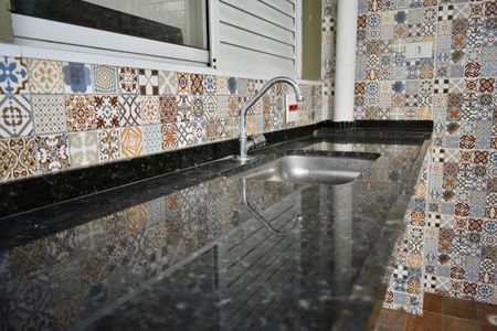 Casa à venda com 350m², 3 quartos e 2 vagas Casa à venda com 350m², 3 quartos e 2 vagasÁrea externa