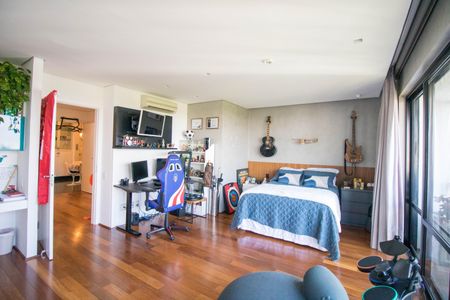 Apartamento à venda com 575m², 4 quartos e 4 vagas Apartamento à venda com 575m², 4 quartos e 4 vagasQuarto 3