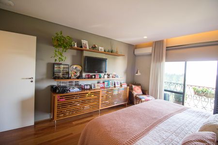 Apartamento à venda com 575m², 4 quartos e 4 vagas Apartamento à venda com 575m², 4 quartos e 4 vagasQuarto 4