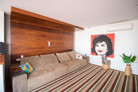 Apartamento à venda com 575m², 4 quartos e 4 vagas Apartamento à venda com 575m², 4 quartos e 4 vagasCobertura