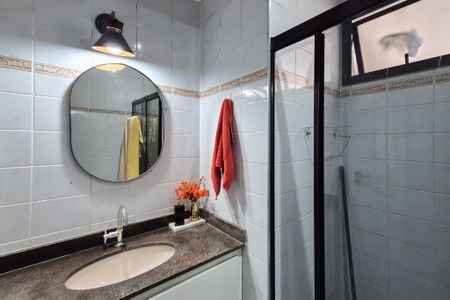 Apartamento à venda com 78m², 3 quartos e 2 vagas Apartamento à venda com 78m², 3 quartos e 2 vagasBanheiro Social