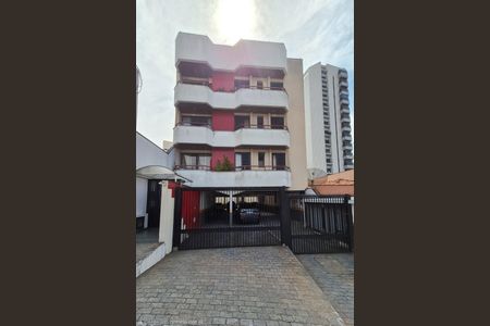 Apartamento à venda com 78m², 3 quartos e 2 vagas Apartamento à venda com 78m², 3 quartos e 2 vagasFachada e portaria