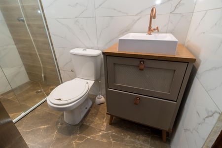 Casa à venda com 133m², 3 quartos e 3 vagasBanheiro da Suíte