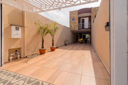 Casa à venda com 133m², 3 quartos e 3 vagasGaragem