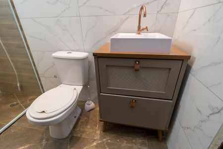 Casa à venda com 133m², 3 quartos e 3 vagasBanheiro da Suíte