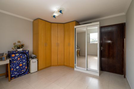 Casa à venda com 133m², 3 quartos e 3 vagasQuarto 2