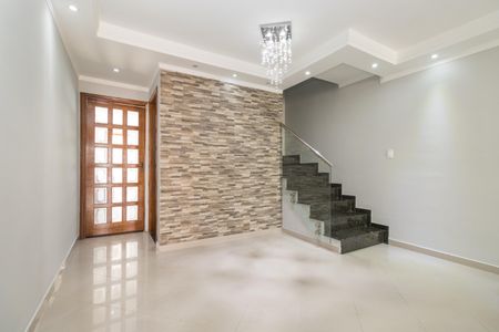 Casa à venda com 133m², 3 quartos e 3 vagasSala