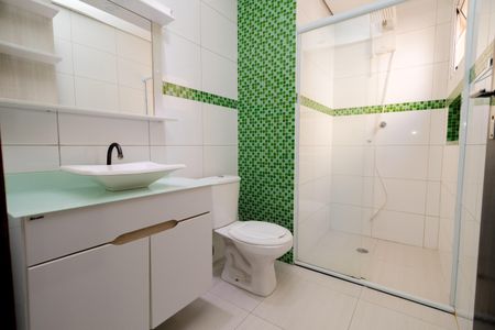 Casa à venda com 133m², 3 quartos e 3 vagasBanheiro