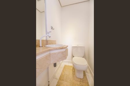 Casa de condomínio à venda com 180m², 3 quartos e 2 vagasLavabo