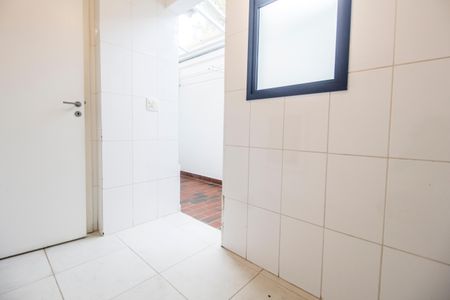 Casa de condomínio à venda com 180m², 3 quartos e 2 vagasÁrea de Serviço