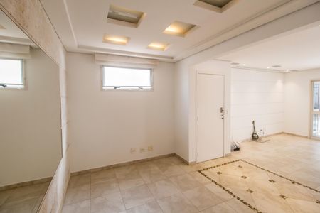 Sala  de casa de condomínio à venda com 3 quartos, 180m² em Residencial Tambore Iii, Santana de Parnaíba