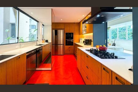 Apartamento à venda com 158m², 3 quartos e sem vaga