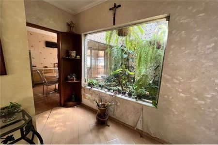 Casa à venda com 430m², 5 quartos e 6 vagas