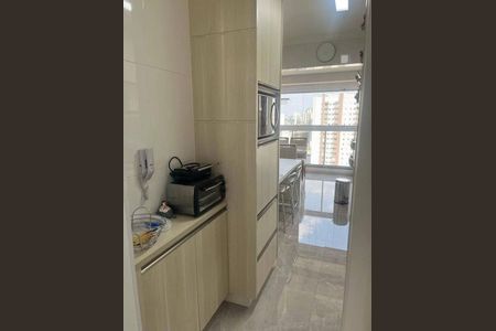 Apartamento à venda com 93m², 2 quartos e 4 vagas