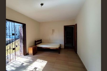 Casa à venda com 200m², 3 quartos e 2 vagas