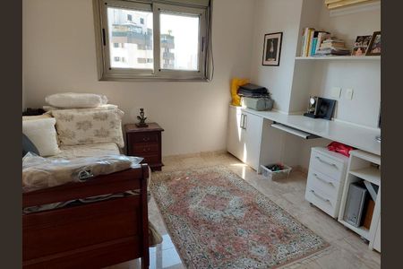 Apartamento à venda com 300m², 4 quartos e 6 vagas