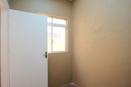 Casa à venda com 130m², 4 quartos e 2 vagasQuarto de Serviço