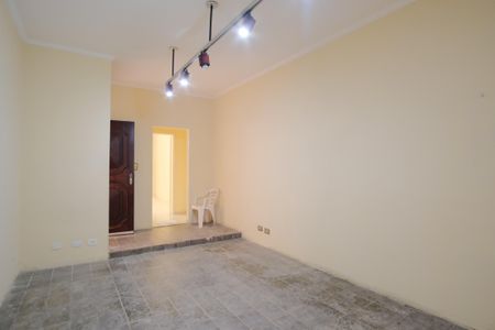 Casa à venda com 130m², 4 quartos e 2 vagasSala