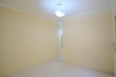 Casa à venda com 130m², 4 quartos e 2 vagasSuíte