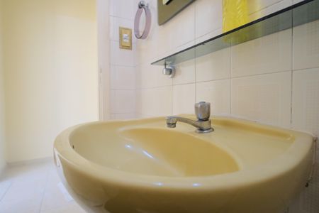 Casa à venda com 130m², 4 quartos e 2 vagasLavabo