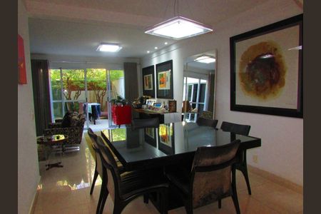 Casa à venda com 4 quartos, 180m² em Dos Casa, São Bernardo do Campo