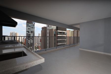 Apartamento à venda com 117m², 2 quartos e 2 vagasVaranda