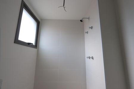 Apartamento à venda com 117m², 2 quartos e 2 vagasBanheiro 1 da Suíte 1