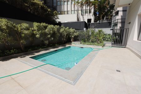 Apartamento à venda com 117m², 2 quartos e 2 vagasÁrea comum - Piscina