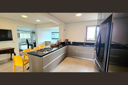 Apartamento à venda com 4 quartos, 280m² em Real Parque - Morumbi, São Paulo
