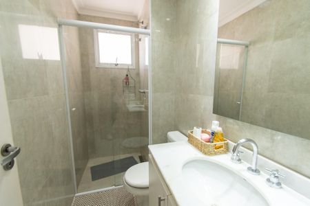 Apartamento à venda com 84m², 3 quartos e 2 vagas Apartamento à venda com 84m², 3 quartos e 2 vagasBanheiro Social