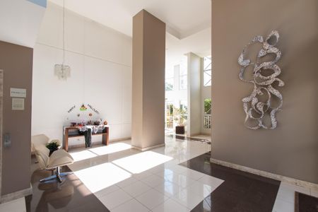 Apartamento à venda com 84m², 3 quartos e 2 vagas Apartamento à venda com 84m², 3 quartos e 2 vagasHall de Entrada