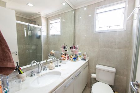 Apartamento à venda com 84m², 3 quartos e 2 vagas Apartamento à venda com 84m², 3 quartos e 2 vagasBanheiro da Suíte