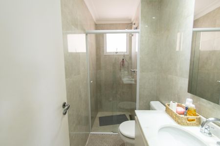 Apartamento à venda com 84m², 3 quartos e 2 vagas Apartamento à venda com 84m², 3 quartos e 2 vagasBanheiro Social