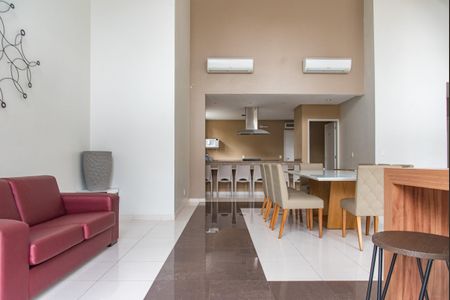 Apartamento à venda com 84m², 3 quartos e 2 vagas Apartamento à venda com 84m², 3 quartos e 2 vagasHall de Entrada