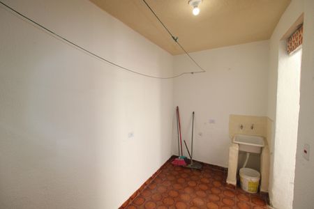 Casa à venda com 90m², 2 quartos e 1 vagaÁrea de Serviço