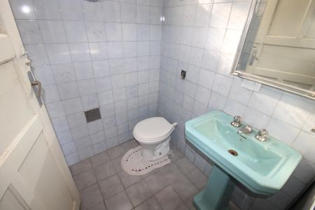 Casa à venda com 90m², 2 quartos e 1 vagaBanheiro 2